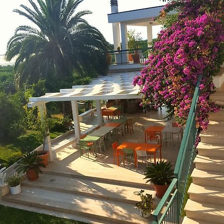 Agriturismo Donna Clementina Castellaneta Marina Exterior foto