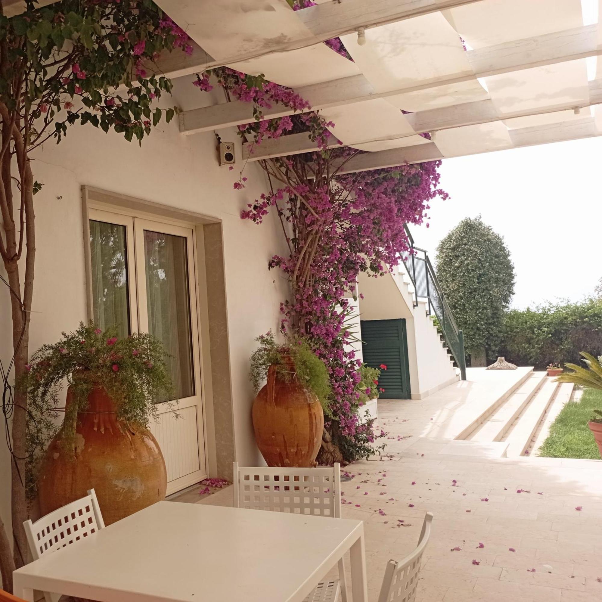 Agriturismo Donna Clementina Castellaneta Marina Exterior foto
