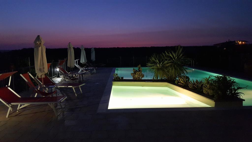 Agriturismo Donna Clementina Castellaneta Marina Exterior foto
