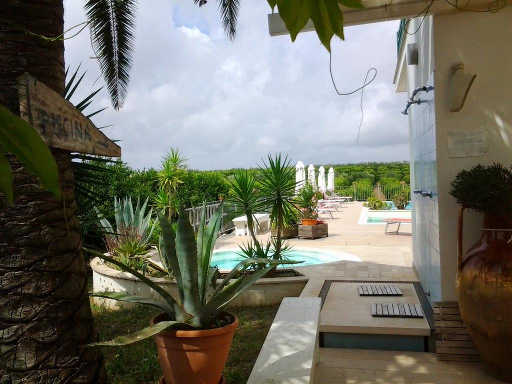Agriturismo Donna Clementina Castellaneta Marina Exterior foto
